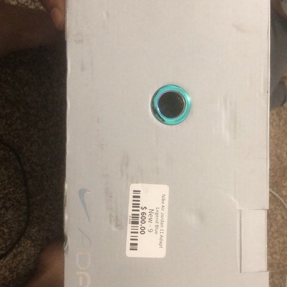 Jordan 11 adapt - Picture 7 of 7